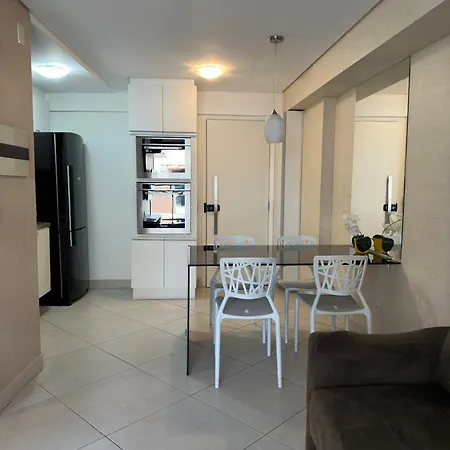 Apartmento Com Piscina Beira Mar * Fortaleza (Ceara)