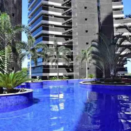 Apartmento Com Piscina Beira Mar