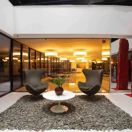 Apartmento Com Piscina Beira Mar Fortaleza (Ceara)